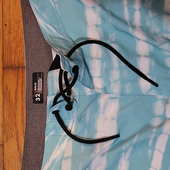 Hurley baggies size 32 - Picture 2 of 4